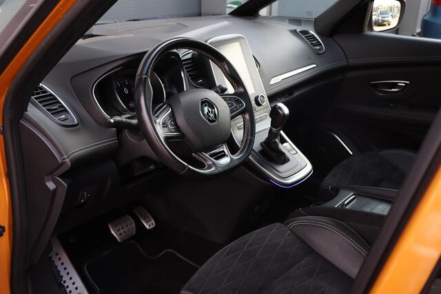 Renault SCENIC 1.3 TCe Bose | Pano | Trekhaak | ACC | Black Edition