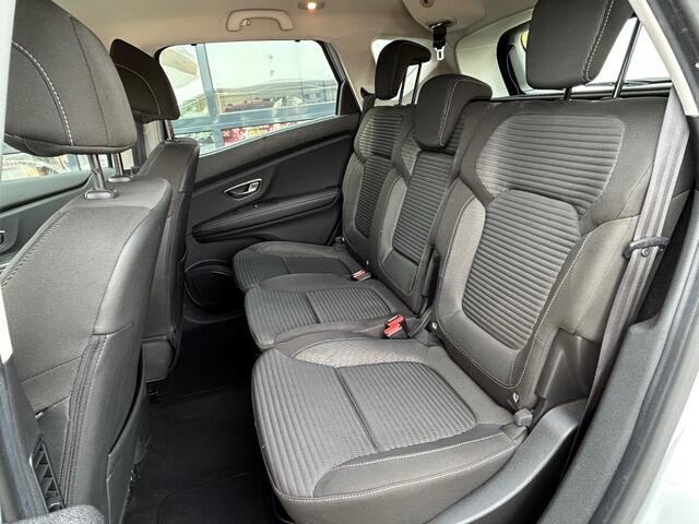 Renault SCENIC 1.3 TCe Limited 140 pk Trekhaak Camera 1.800 kg Geremd