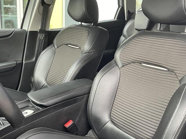 Renault SCENIC 1.3 TCe Intens | Trekhaak | Apple Carplay/Android auto | Adaptive cruise control | Climate control |