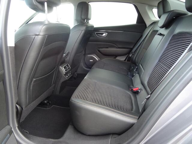 Renault TALISMAN 1.5 dCi Intens *VANDAAG KOPEN = VANDAAG RIJDEN* 4 Control, Bose, 18"LMV, LED