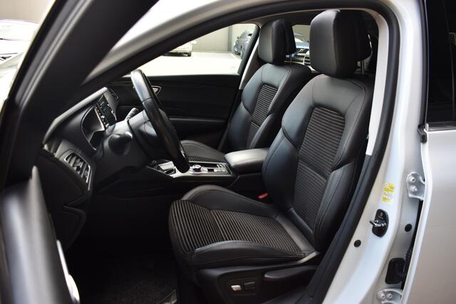 Renault TALISMAN TCe 160 EDC Intens | AUTOMAAT | SCHUIF/KANTELDAK | STOELVERWARMING | NAVI | CRUISE CONTROL | CLIMATE CONTROL | PDC | LMV