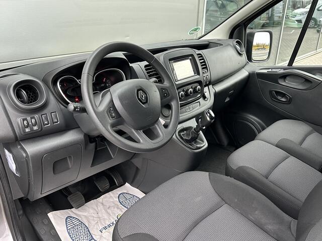 Renault TRAFIC Passenger 2.0 dCi 120 ZEN | 9 PERSOONS | AIRCO | SIDE STEPS | NAVIGATIE | APPLE CARPLAY / ANDROID AUTO |