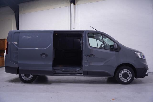 Renault TRAFIC 2.0 Blue dCi 150 pk L2H1 Airco, Camera Cruise Control, LED Koplampen, Apple Carplay, Nieuw, 3-Zits
