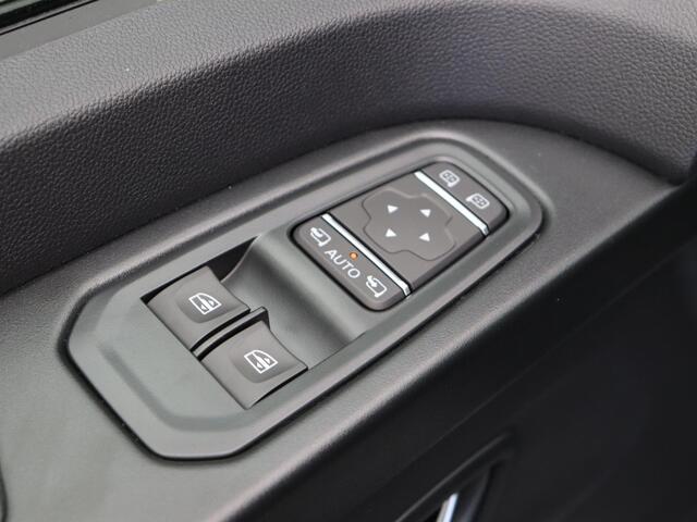 Renault TRAFIC 2.0 Blue dCi 150pk EDC T30 L2H1 Extra | Anniversary | Sidebars | Zwarte logo's | Glasslook |