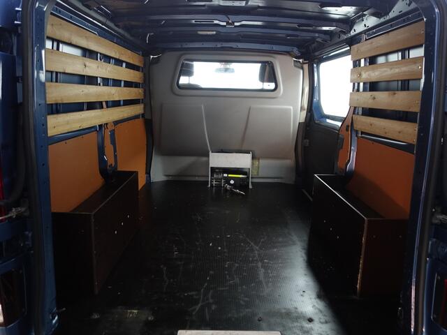 Renault TRAFIC 1.6 dCi Euro 6 T29 Sportline- Camera, Lier, park Assist, Cruise, Clima, Navi, Grijs Kenteken