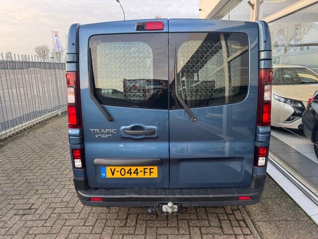 Renault TRAFIC 1.6 dCi T29 L2H1 DC Luxe Energy | 1e eigenaar | 3-zitplaatsen | Airco | Achteruitrijcamera | Cruise control | Trekhaak | Zijschuifdeur-rechts | Elektrische ramen |