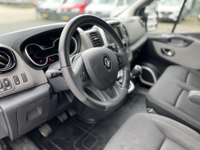 Renault TRAFIC Passenger 9-persoons 1.6 dCi Grand Authentique Energy BTW / BPM vrij marge Lengte 2 Airco Cruise control Navigatie PDC 2e eigenaar Combi Kombi Passenger Groepsvervoer Taxi Personenbus