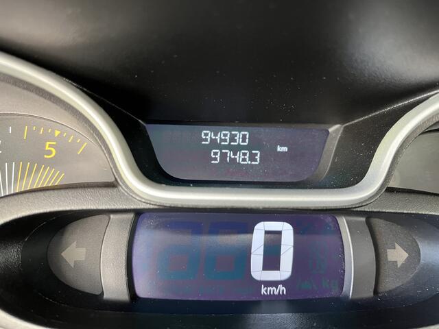 Renault TRAFIC Passenger 1.6 dCi Grand Expression Energy BTW/ BPM vrij marge Airco Cruise control Navigatie PDC 9 persoons geen btw 1e eigenaar Combi Kombi 9 persoons Passenger Groepsvervoer 1e eigenaar Taxi Personenbus