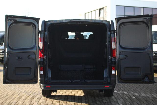 Renault TRAFIC 2.0dCi 150pk T30 L2H1 DC | 6-Zits | Carplay/Android | Camera | Lease 627,- p/m