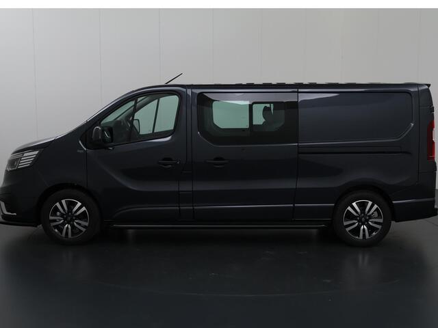 Renault TRAFIC 2.0 dCi 170PK | L2H1 | DC | Anniversary | Automaat | Schuifdeur L+R | Climate Control | Spoilerpakket | 17" LM Velgen | Treeplanken | NIEUW |
