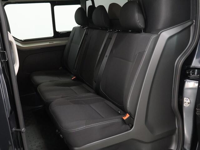 Renault TRAFIC 2.0 dCi 170PK | L2H1 | DC | Anniversary | Automaat | Schuifdeur L+R | Climate Control | Spoilerpakket | 17" LM Velgen | Treeplanken | NIEUW |