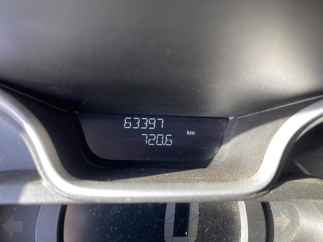 Renault TRAFIC 2.0 dCi 170pk T29 L2H2 Comfort / vaste prijs rijklaar ¤ 19.950 ex btw / euro 6 diesel / lease vanaf ¤ 366 / airco / cruise / navigatie / trekhaak / pdc achter !