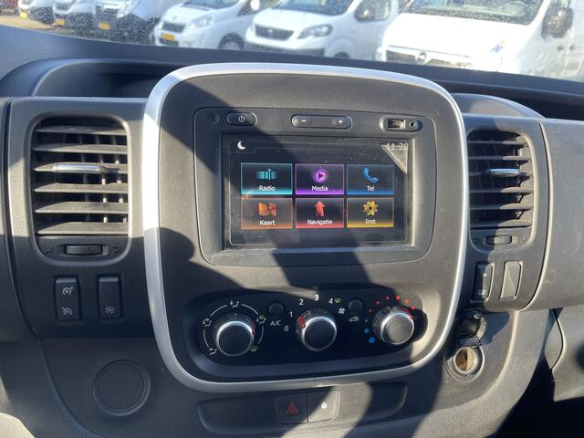 Renault TRAFIC 2.0 dCi 170pk T29 L2H2 Comfort / vaste prijs rijklaar ¤ 19.950 ex btw / euro 6 diesel / lease vanaf ¤ 366 / airco / cruise / navigatie / trekhaak / pdc achter !