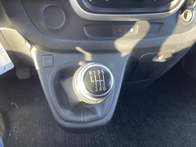 Renault TRAFIC 2.0 dCi 170pk T29 L2H2 Comfort / vaste prijs rijklaar ¤ 19.950 ex btw / euro 6 diesel / lease vanaf ¤ 366 / airco / cruise / navigatie / trekhaak / pdc achter !