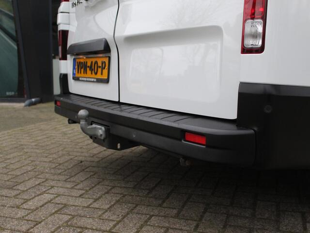 Renault TRAFIC 2.0 dCi 130 T30 L2H1 Work Edition / DEALER ONDERHOUDEN / TREKHAAK / NAVI / PARKEERSENSOREN / CLIMATE CONTROL / APPLE CARPLAY / ANDROID AUTO / REGENSENSOR