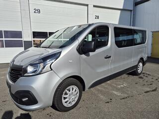 renault-trafic-1.6-dci-passenger-8-