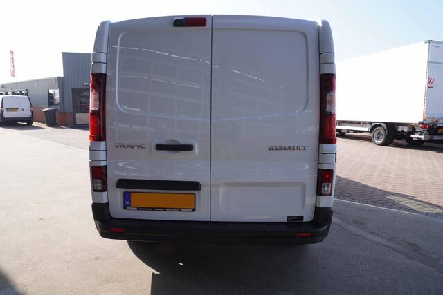 Renault TRAFIC 2.0 Blue dCi 130PK T30 L2H1 Advance Airco | Cruise | Navi | Camera