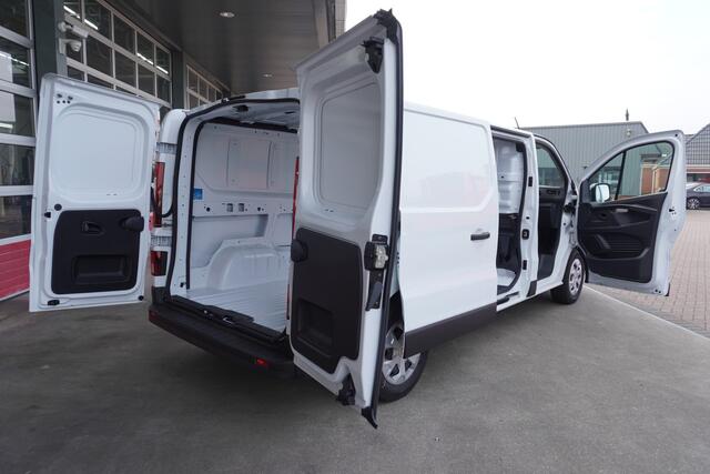Renault TRAFIC 2.0 dCi 130PK L2H1 Work edition Schuifdeur links en rechts Nr. V054 | Airco | Cruise | Navi | Camera