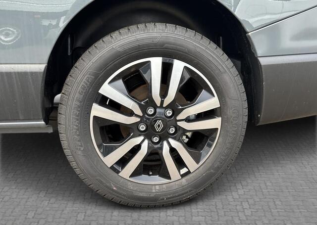 Renault TRAFIC 2.0 Blue dCi 170 T30 L2H1 Extra - Reservewiel / Alarm / 17\" lichtmetalen velgen 'Avens Noir Diamantée' in aluminium en zwart,Houten laadvloer