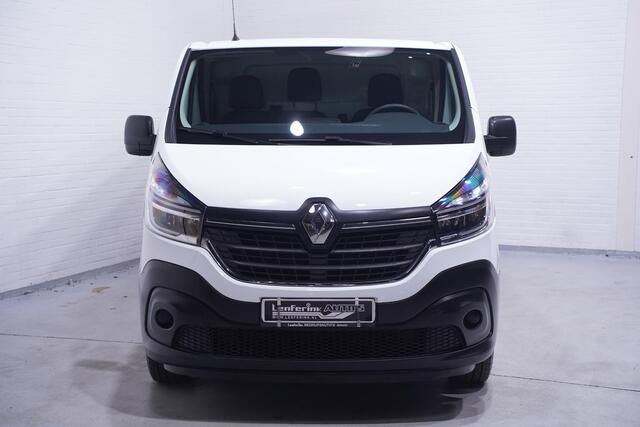 Renault TRAFIC 2.0 dCi 120 pk L2H1 Airco, LED Koplampen Laadruimte Pakket, PDC achter, 3-Zits