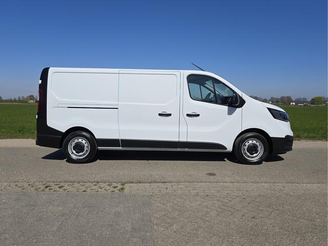 Renault TRAFIC 2.0 dCi T30 L2 H1 - Euro 6 - 130 Pk - Navi - ParkeerCamera - Airco