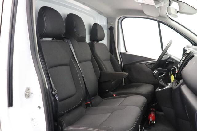 Renault TRAFIC 2.0 dCi 120PK - EURO 6 - Airco - Camera - ¤ 13.900,- Excl.