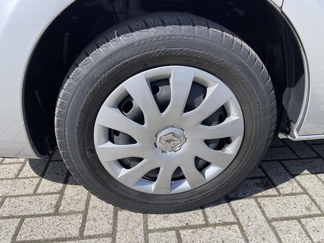 Renault TRAFIC 2.0 dCi 120pk T29 L2H1 Work Edition / euro 6 / bpm vrij / vaste prijs rijklaar ¤ 20.950 ex / lease vanaf ¤ 342 / airco / cruise / navigatie / trekhaak / imperial / ingerichte laadruimte