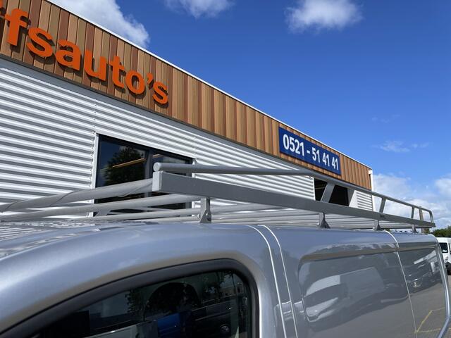 Renault TRAFIC 2.0 dCi 120pk T29 L2H1 Work Edition / euro 6 / bpm vrij / vaste prijs rijklaar ¤ 20.950 ex / lease vanaf ¤ 342 / airco / cruise / navigatie / trekhaak / imperial / ingerichte laadruimte