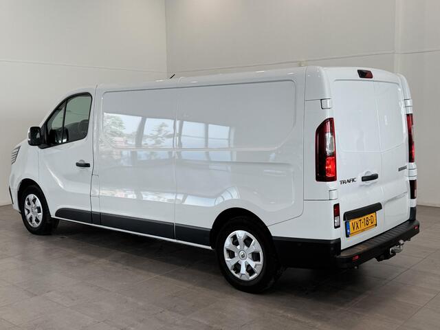 Renault TRAFIC 2.0 dCi 130 T30 L2H1 Work Edition | Trekhaak | Bedrijfswageninrichting | Parkeersensoren voor, achter en achteruitrijcamera | Apple Carplay/Android Auto