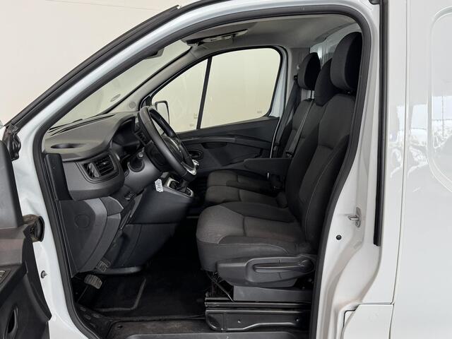 Renault TRAFIC 2.0 dCi 130 T30 L2H1 Work Edition | Trekhaak | Bedrijfswageninrichting | Parkeersensoren voor, achter en achteruitrijcamera | Apple Carplay/Android Auto