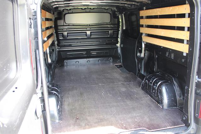 Renault TRAFIC 2.0 dCi 110 T30 L2H1 Work Edition / DEMO / LAADVLOER & LATTEN / PARKEERSENSOREN / AIRCO / CRUISE CONTROL / APPLE CARPLAY