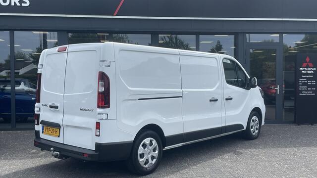 Renault TRAFIC 2.0 dCi 130 T30 L2H1 Work Edition