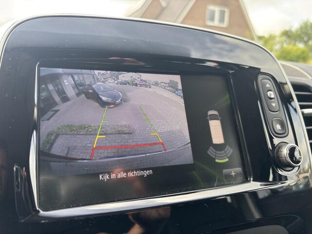 Renault TRAFIC 2.0 dCi 145PK Autpomaat L2H1 DC Luxe 6-Pers. / Navigatie / Full-LED