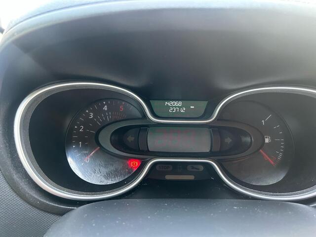 Renault TRAFIC 1.6 dCi 95 T27 L1H1 Comfort | Trekhaak | wegklapbare dakdragers | Airco | Navi |