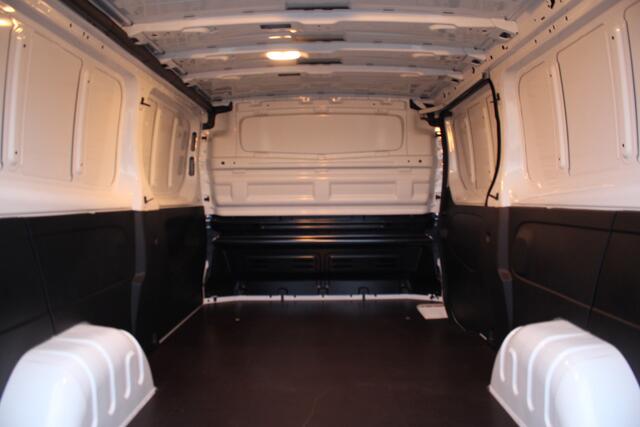 Renault TRAFIC 2.0 Blue dCi 150pk T30 L2H1 | Cruise | Carplay/Android | Lease 501,- p/m