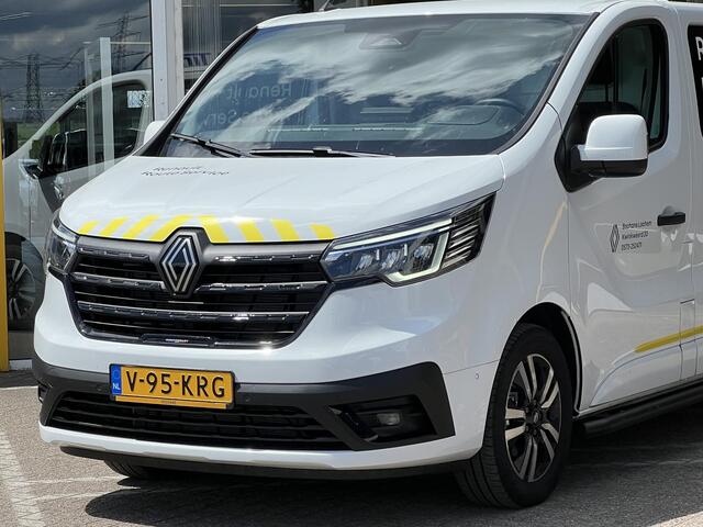 Renault TRAFIC 2.0 Blue dC1 150 EDC T30 L2H1 Anniversary Edition | Trekhaak | Navigatie | Achteruitrijcamera | LED | DAB | Climate Control | Key-less |