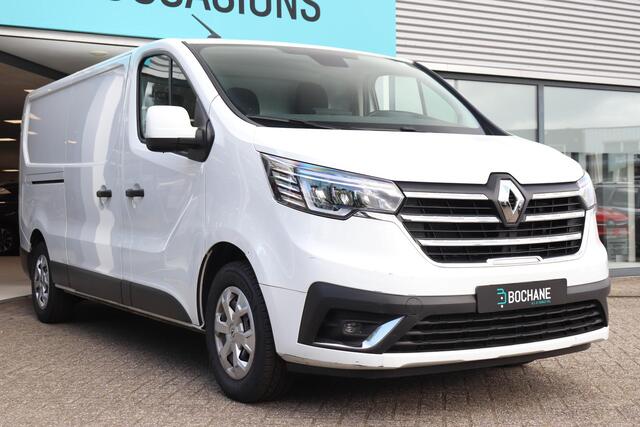 Renault TRAFIC 2.0 dCi 130 T30 L2H1 Work Edition | Airco | Navigatie | Dubbele schuifdeur | Trekhaak | Laadruimte betimmering | AppleCarplay AndroidAuto |