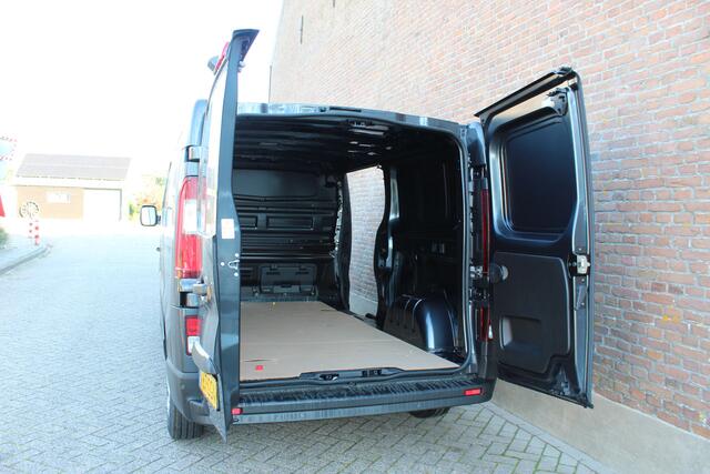 Renault TRAFIC 2.0 Blue dCi 130 T30 L2H1 Advance - Camera