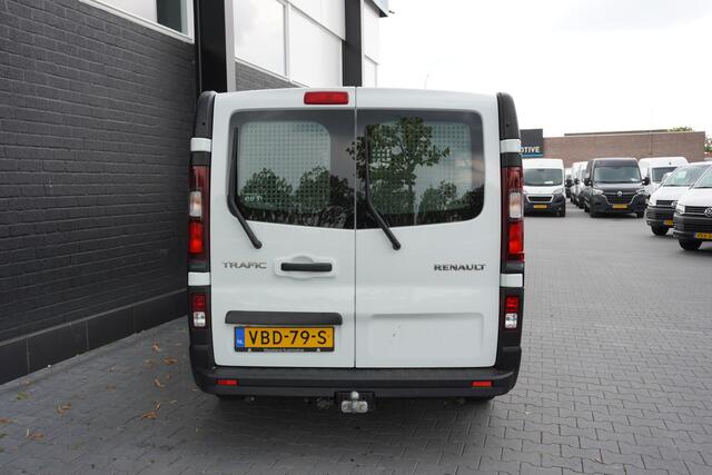 Renault TRAFIC 1.6 dCi 125PK EURO 6 - Airco - Navi - Cruise - ¤ 12.499,- Excl.