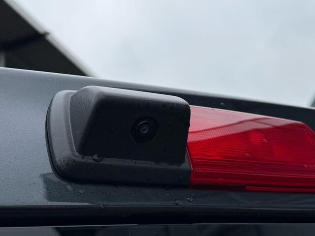 Renault TRAFIC 2.0 Blue dCi 170 DC T30 L2H1 Anniversary | BPM vrij | Direct leverbaar | Camera | Navigatie | Carplay