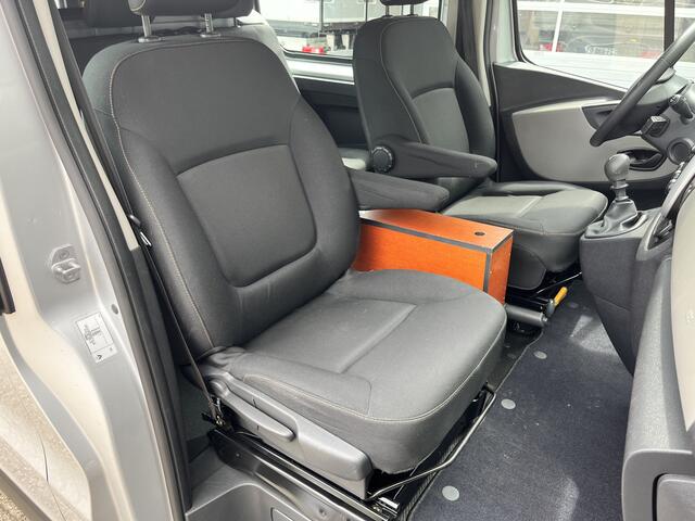 Renault TRAFIC 1.6 dCi T29 L2H1 DC Marge Btw / Bpm vrij Airco Cruise controle Navigatie 5 persoons Dubbele cabine Euro 5 Lang Verlengde wielbasis 1e eigenaar Ex overheid