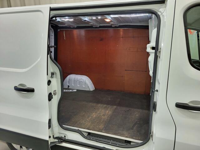 Renault TRAFIC 1.6dCi Trekhaak, Navigatie, Airco, APK 03-2026