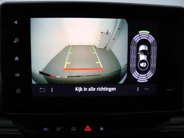 Renault TRAFIC 150pk Blue dC1 EDC T30 L2H1 Extra Automaat Camera | Cruise | Navi | Parkeersens. v+a | Stoelverw. | Trekhaak