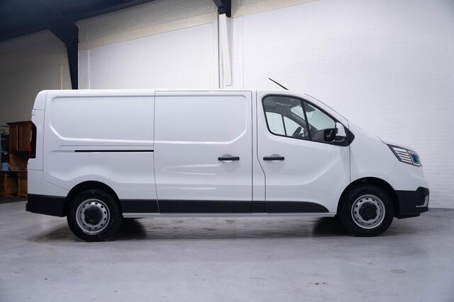 Renault TRAFIC 2.0 Blue dCi 150 pk L2H1 BPM Vrij, Apple Carplay Camera, Airco, Cruise Control, LED Koplampen, 3-Zits