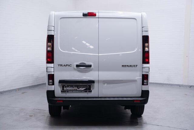 Renault TRAFIC 2.0 Blue dCi 150 pk L2H1 BPM Vrij, Apple Carplay Camera, Airco, Cruise Control, LED Koplampen, 3-Zits