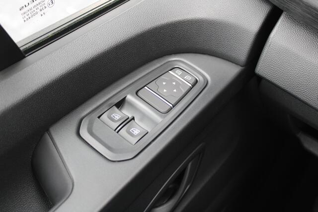 Renault TRAFIC 2.0 Blue dCi 130 T29 L2H1 Advance DC 130pk - Trekhaak - LED - Cruise - Carplay - Camera - Lane - Rijklaar