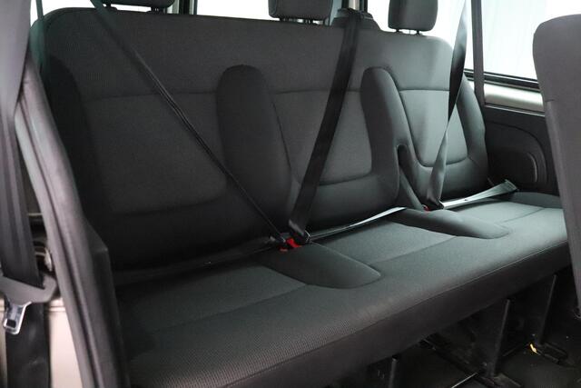 Renault TRAFIC Passenger 2.0 dCi 120 Grand Zen 9-persoons| All-Season Banden| Trekhaak| Carplay|