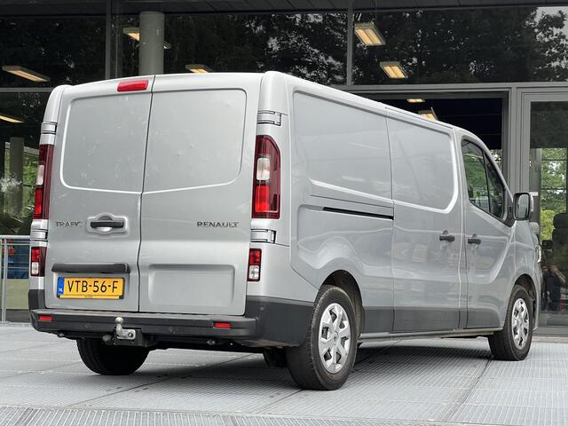 Renault TRAFIC 2.0 dCi 130 T30 L2H1 Work Edition | Navigatie | Trekhaak | Apple Carplay | Betimmering