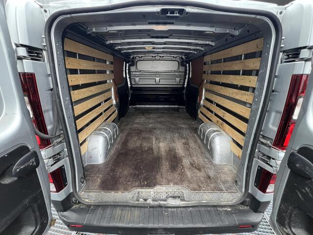 Renault TRAFIC 2.0 dCi 130 T30 L2H1 Work Edition | Navigatie | Trekhaak | Apple Carplay | Betimmering