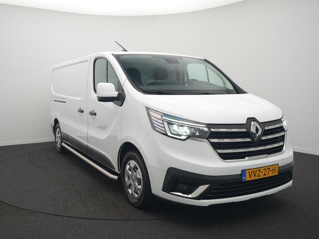 Renault TRAFIC 2.0 dCi 130 T30 L2H1 Work Edition - DEMO - All Seasonbanden - Sidebars - Cruise Control - Apple Carplay/Android Auto - Trekhaak - Dealeronderhouden
